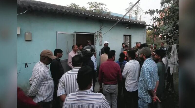 रात में हत्या की आशंका, शाम 4 बजे खुला राज… राजस्व कर्मचारी के कत्ल में DVR और मोबाइल गायब होने से बढ़ा सस्पेंस..